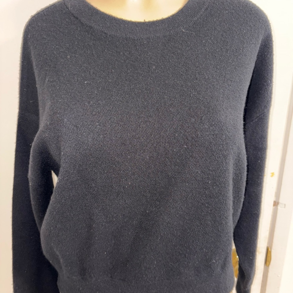 Vince 100% Cashmere Scoop Neck Pullover Sweater Size XS